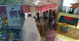 বরগুনায় ভাসমান নৌকায় ক্লাস; শিক্ষা তরীতে নতুন দিগন্ত